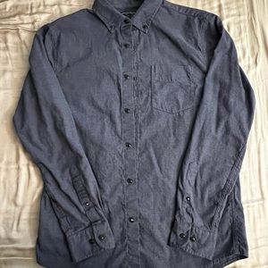 Banana Republic Men’s Slim Fit Luxe Flannel in Navy Houndstooth